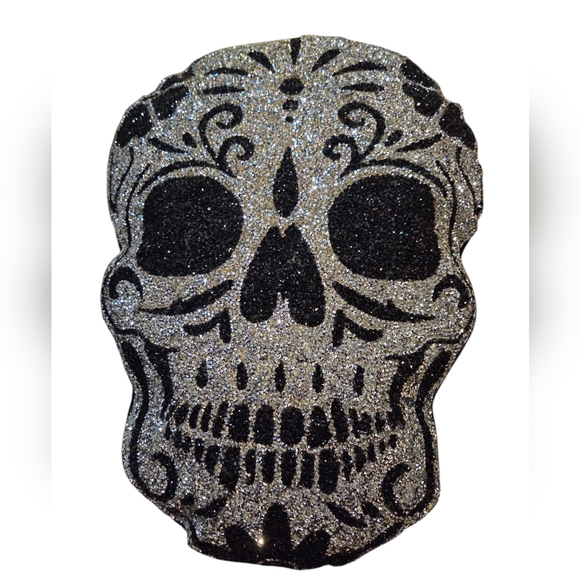Sparkles Home - NEW Home Decorative Silver and Black Gothic Skull Pillow - Picture 5 of 6